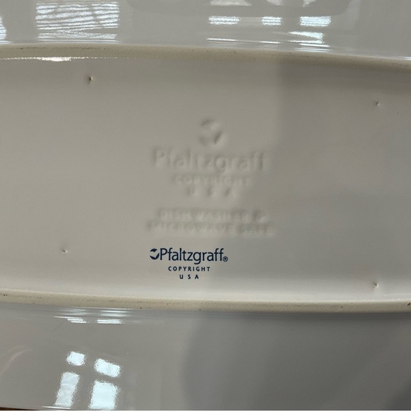 Pfaltzgraff Rectangular Serving Platter - Picture 3 of 5